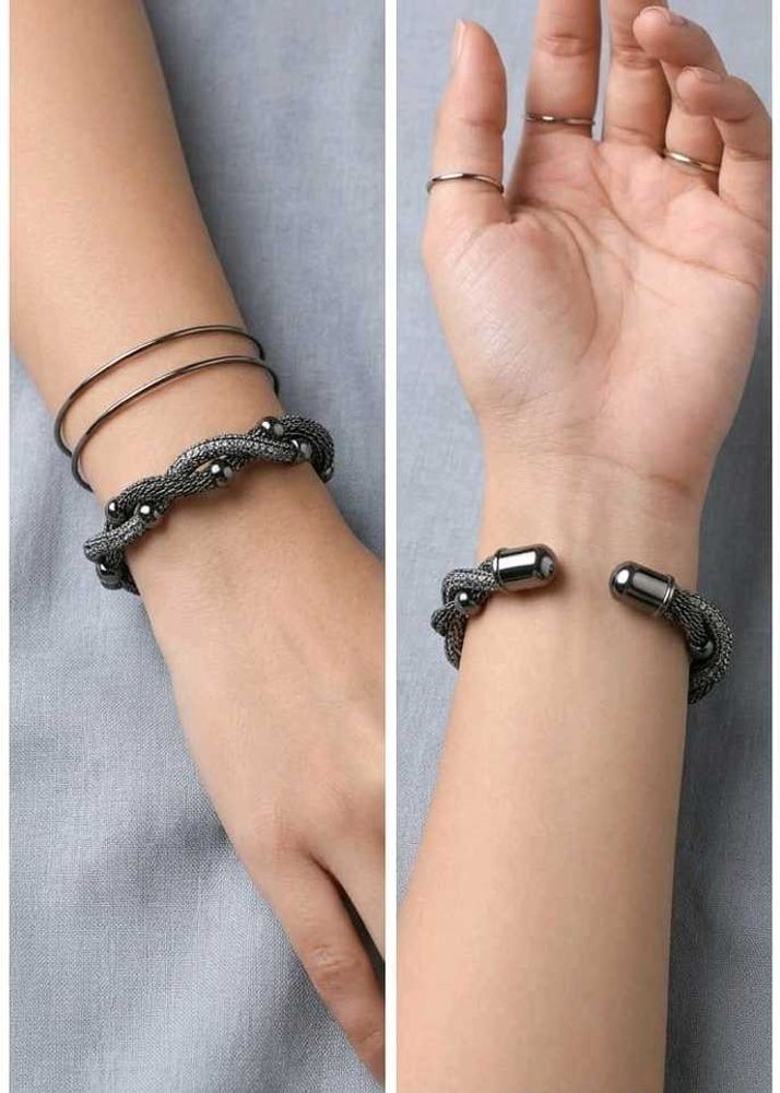 Unique Twisted Bangle Bracelet diamond jwellery