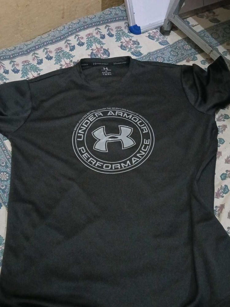 Under Armour Performance T-Shirt