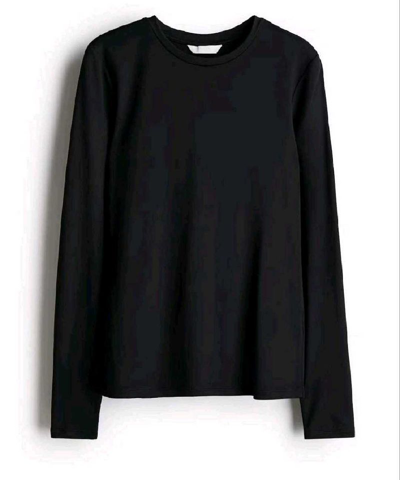 Black Long Sleeve Top