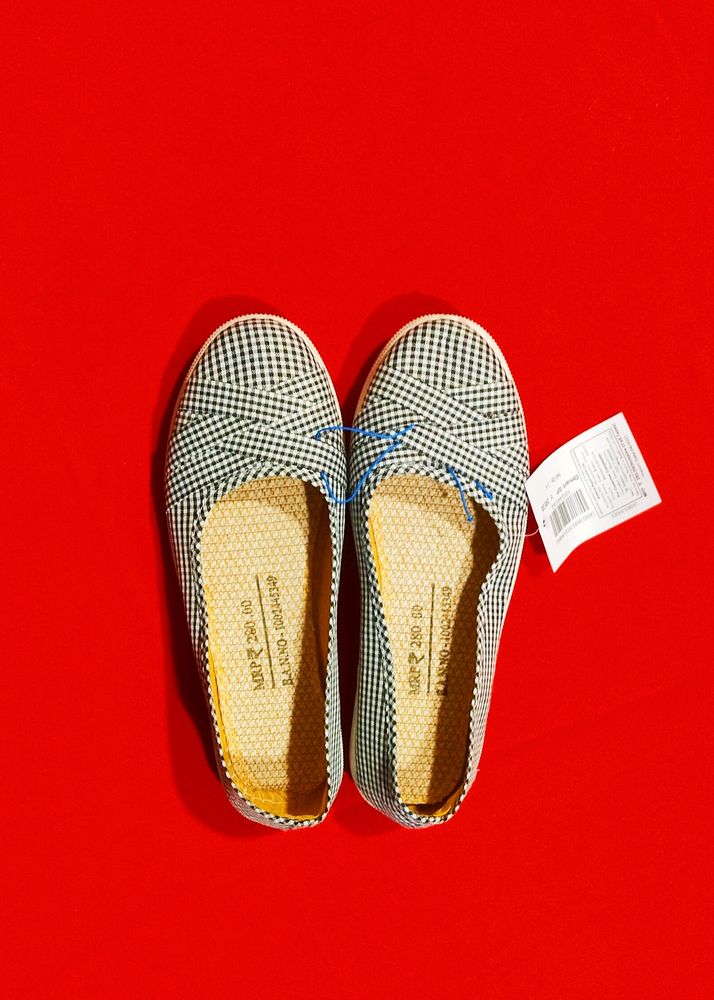 Cute Checked Pattern Casual Shoes For Women