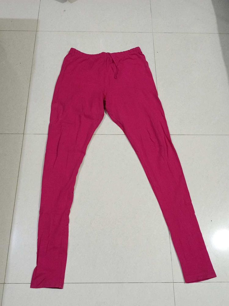 Comfortable Magenta Leggings