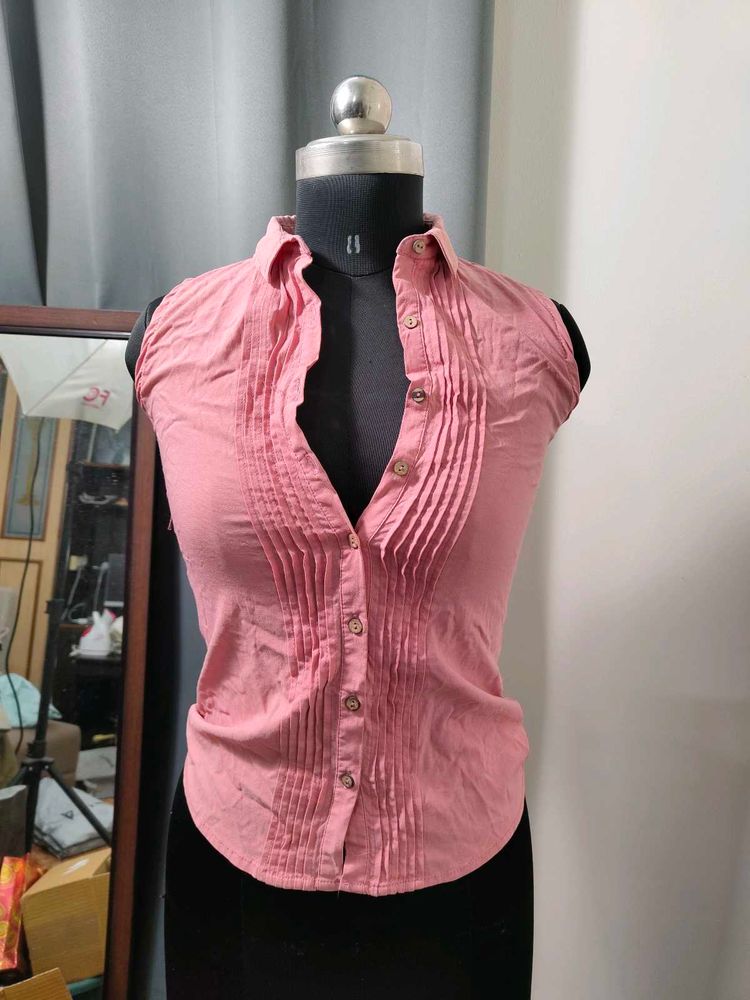 Sleeveless Pink Button-Up shirt