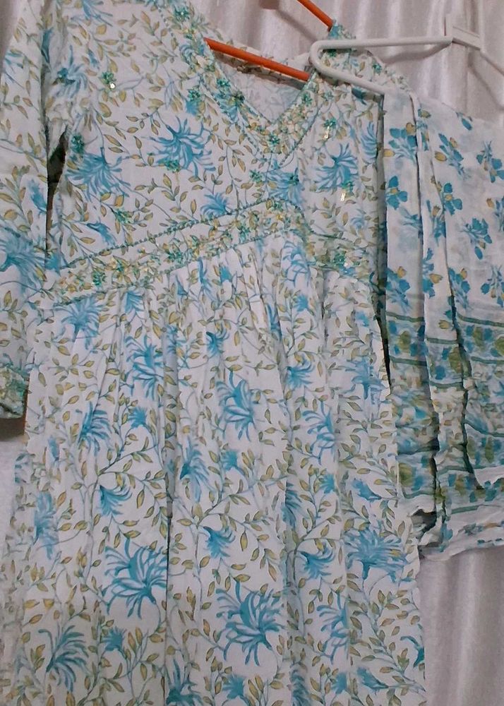 Alia Cut suit