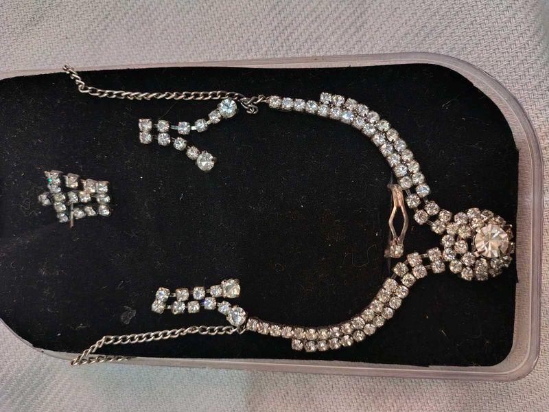 Vintage Jewelry Set