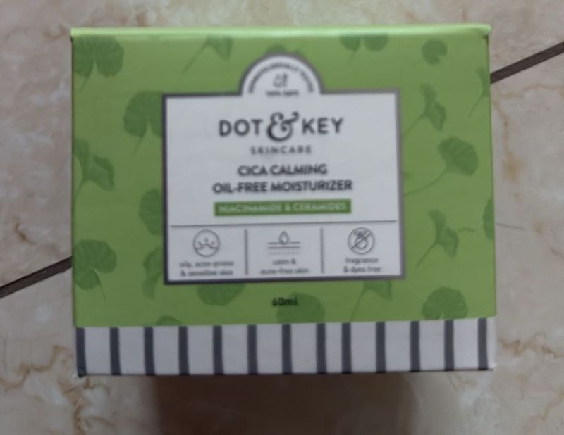 Dot &amp; Key Cica Calming Oil-Free Moisturizer