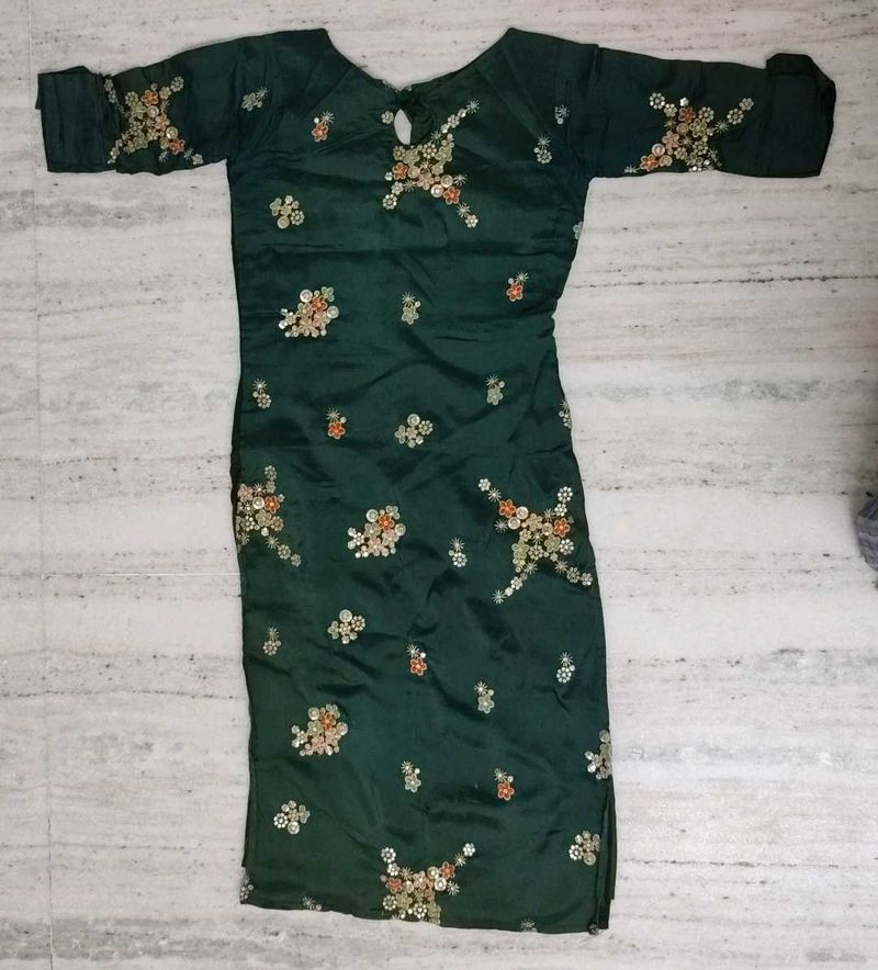 Emerald Green Embroidered Kurta