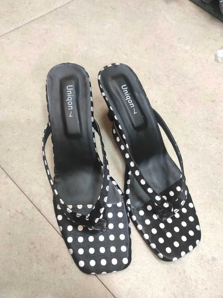 Polka Dot Heel🎀