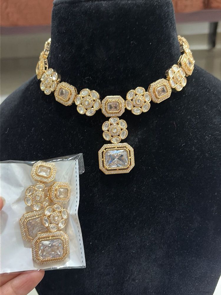 Brand new Necklace &amp; Earrings Set
