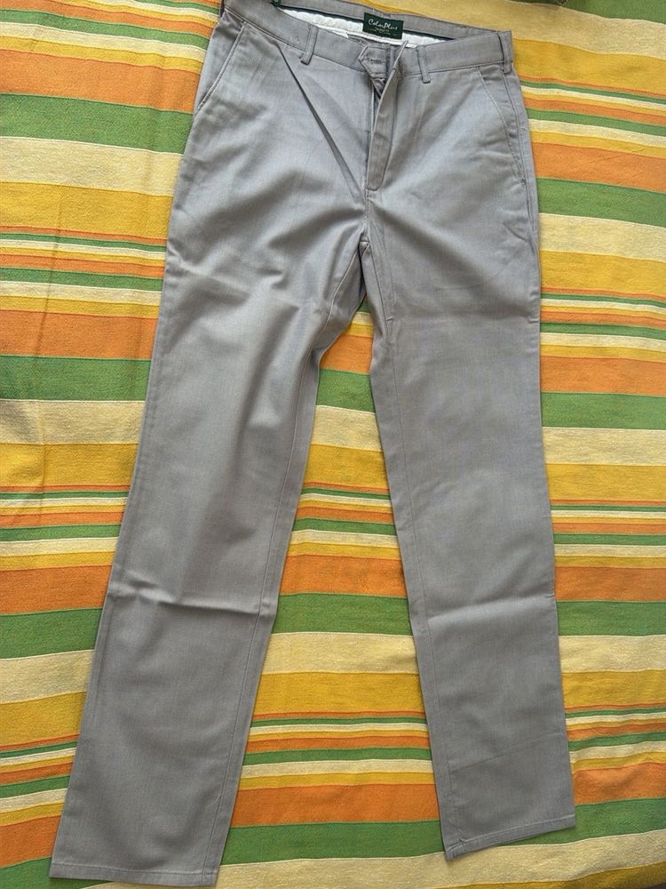 Men's Gray Chinos