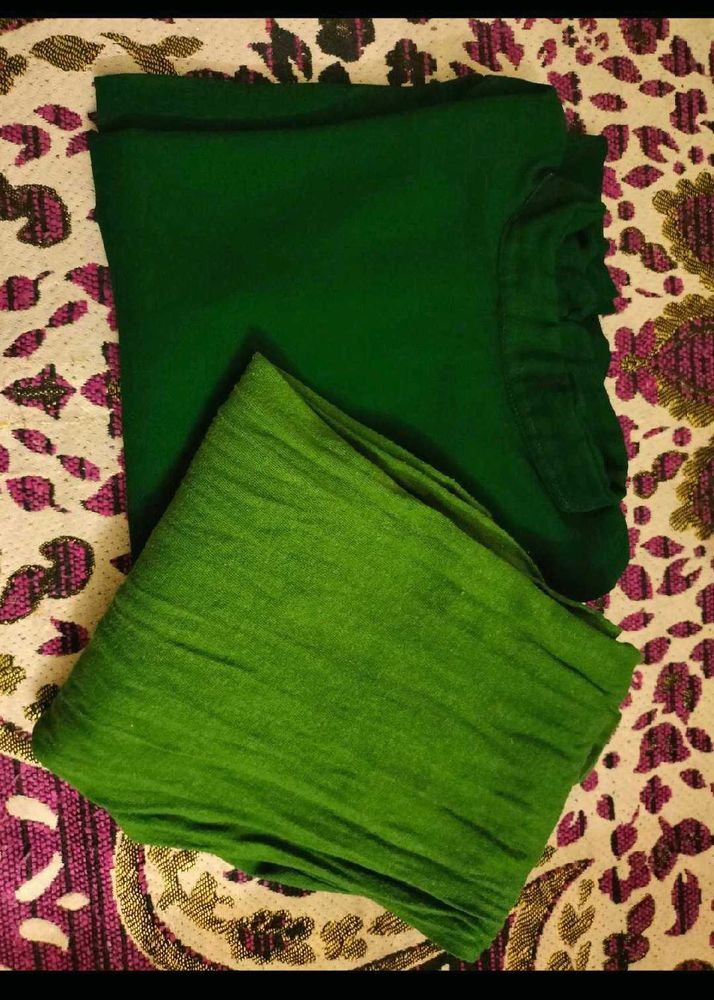 Band Gala Kurta Green Colour Sath Mein Lagi