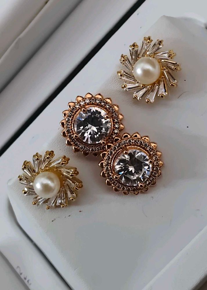 Elegant Pearl &amp; Crystal Stud Earrings