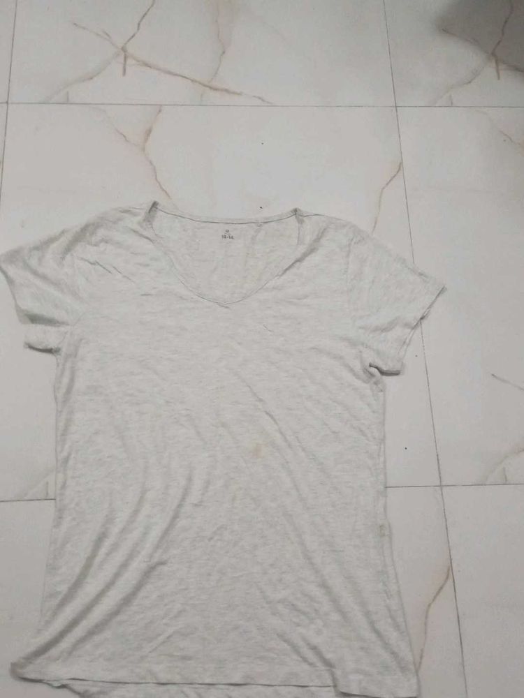 Light Grey V-Neck T-Shirt large size and Carrot co