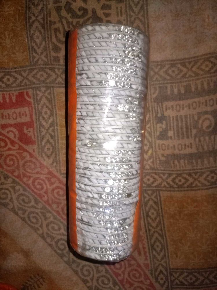 Sparkling Silver Bangles Set