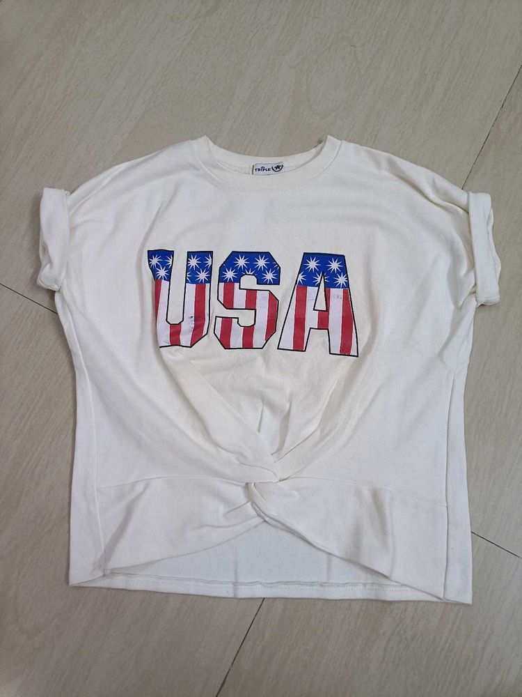 New USA written crop top