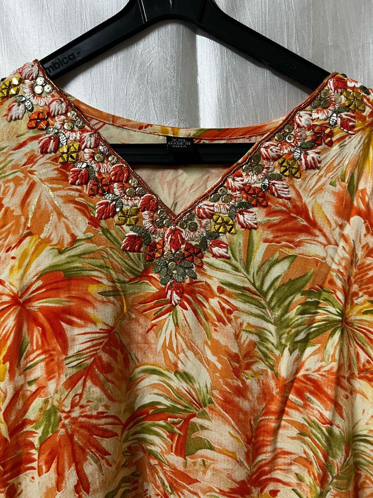 Embellished Tropical Print Kurta