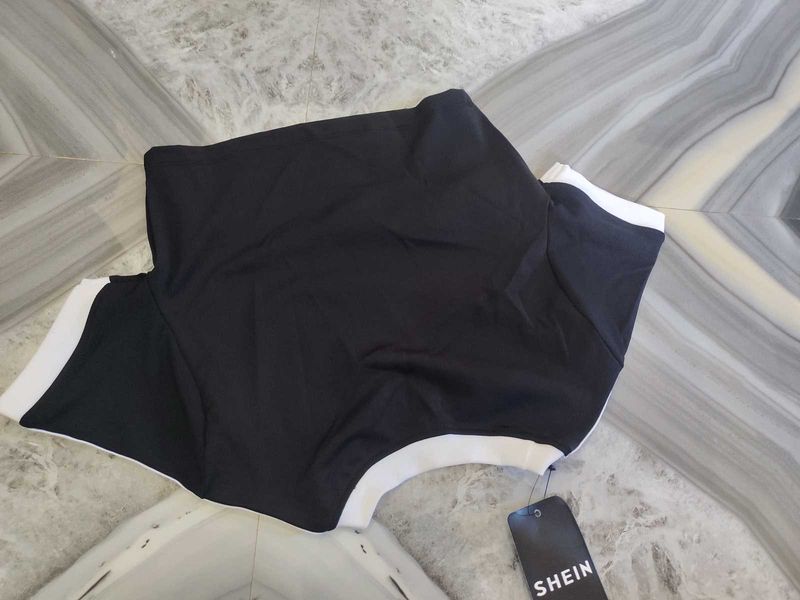 SHEIN Black &amp; White Crop Top