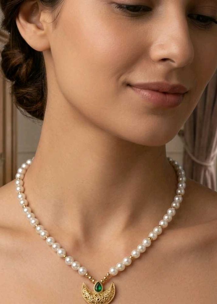 Elegant Pearl Necklace with Moon Pendant