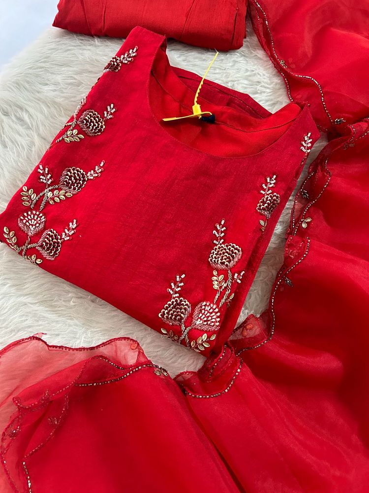 Stunning Red Embroidered kurta set