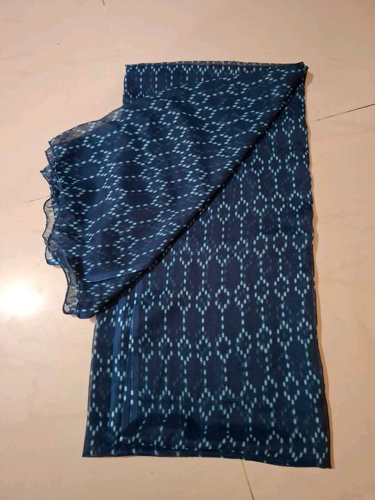 Elegant Navy Blue Scraf
