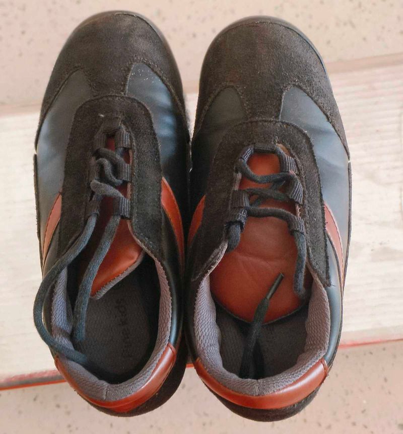 Boys Shoes Size- 30 EUR