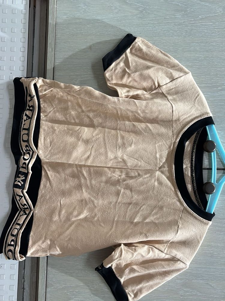 Cute Beige T-Shirt with Black Trim