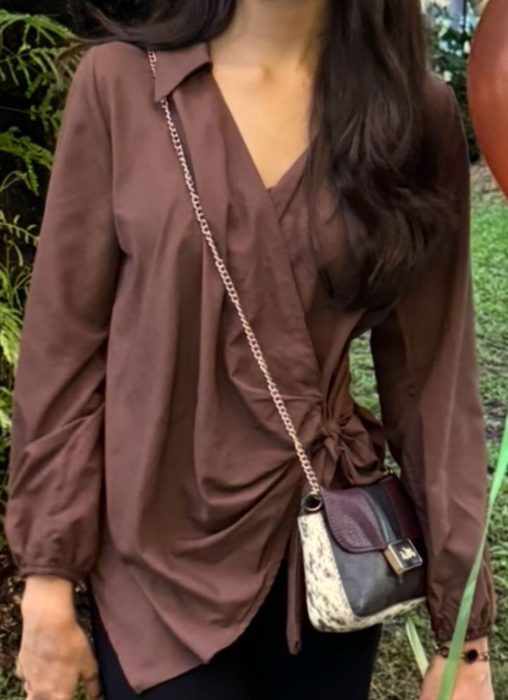 a beautiful tie top