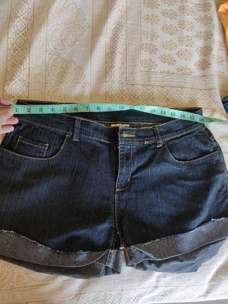 Jeans shorts