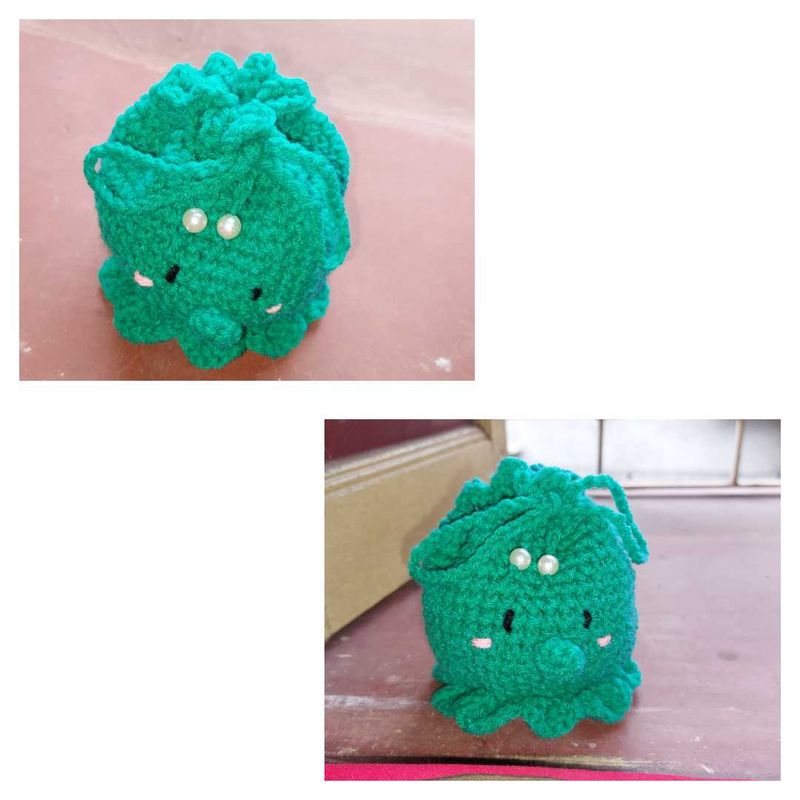 Crochet Dinosaur Pouch