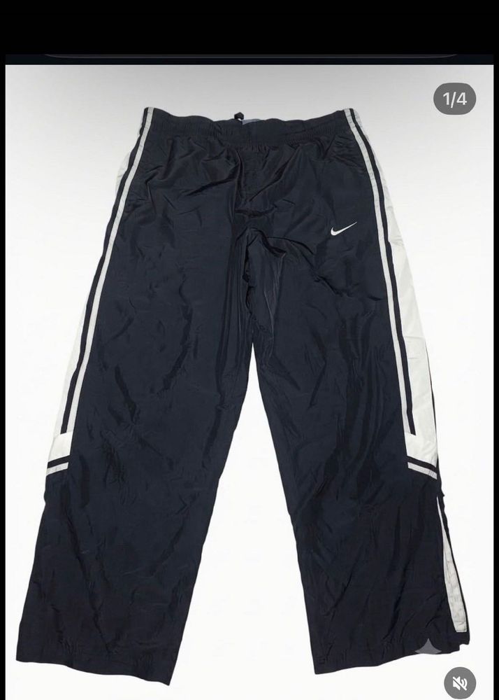 NIKE track pant