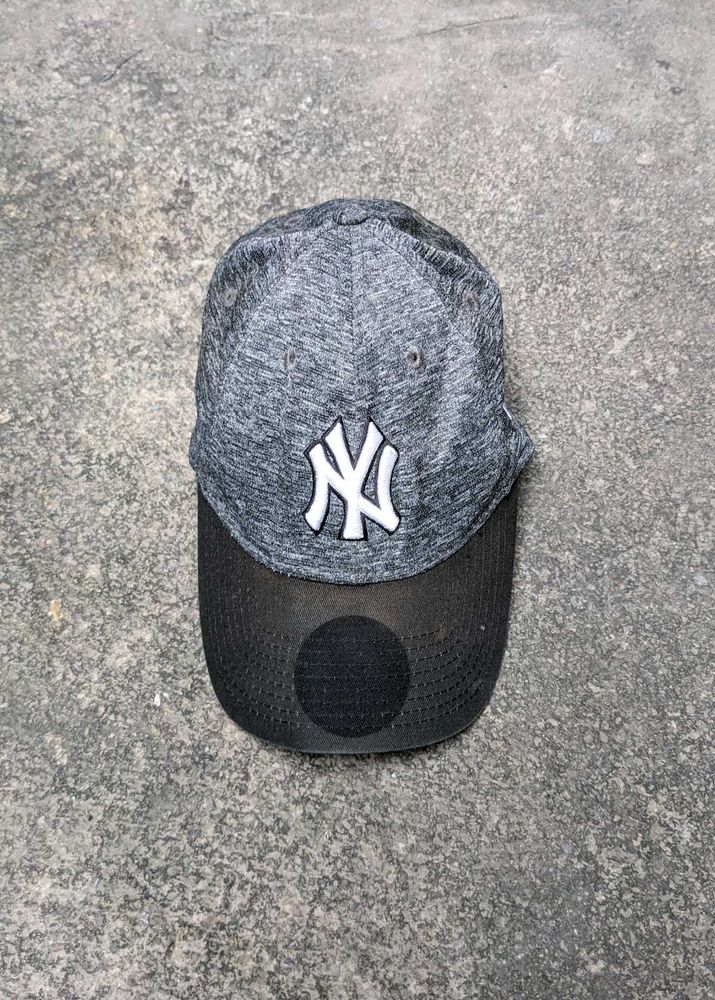 New York Yankees Baseball Cap 🧢