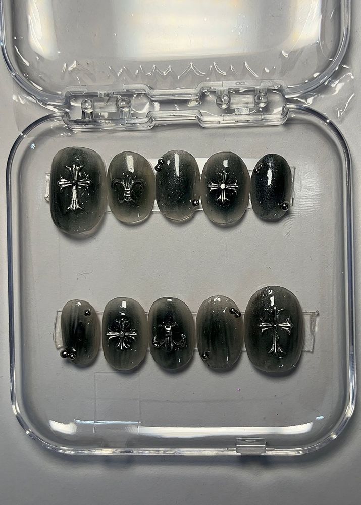 Gothic Cross Press-On Nails