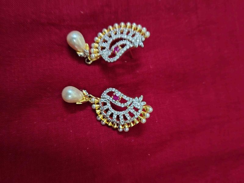 Elegant Pearl &amp; Diamond Earrings