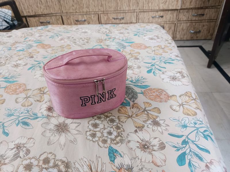 Makeup Kit Light Weight