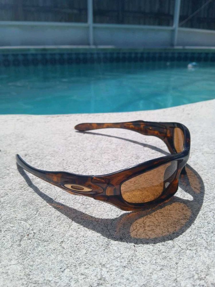 Oakley Sunglasses - Brown