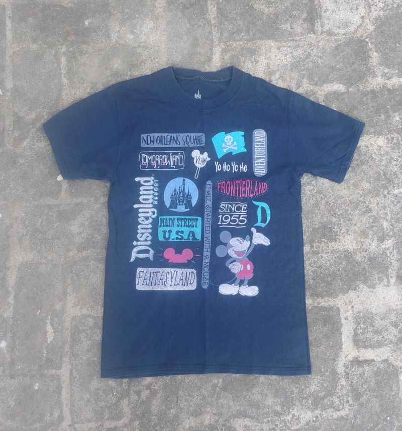 Disneyland Mickey Mouse Graphic T-Shirt