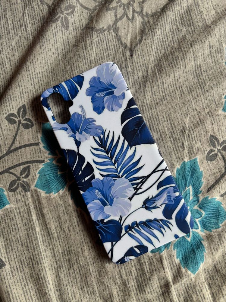 Samsung A05 Blue Floral Phone Case