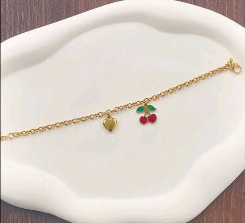 Anti tarnish charm Bracelet