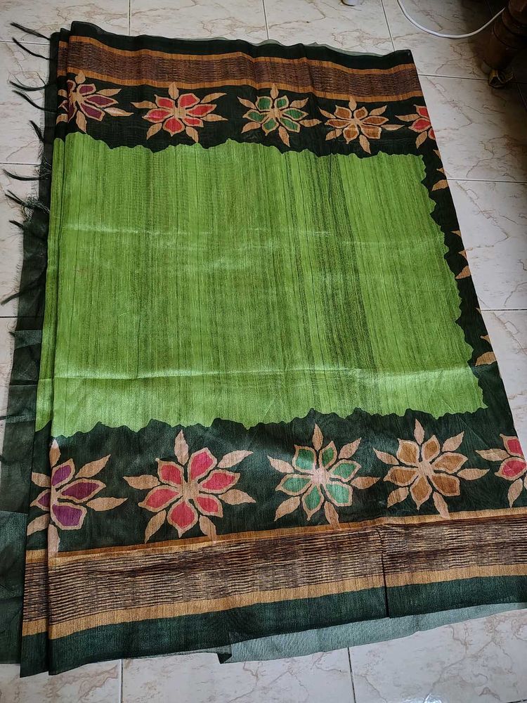 Bohemian Floral Print Cotton Saree