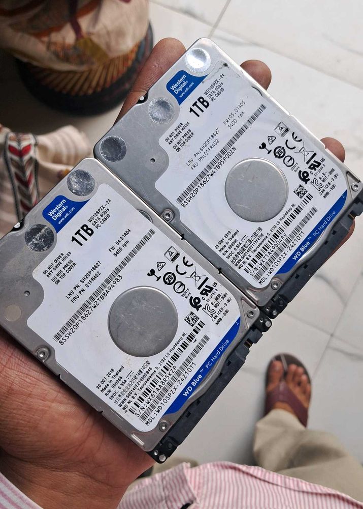 1 Pcs 1TB Western Digital Hard Drives