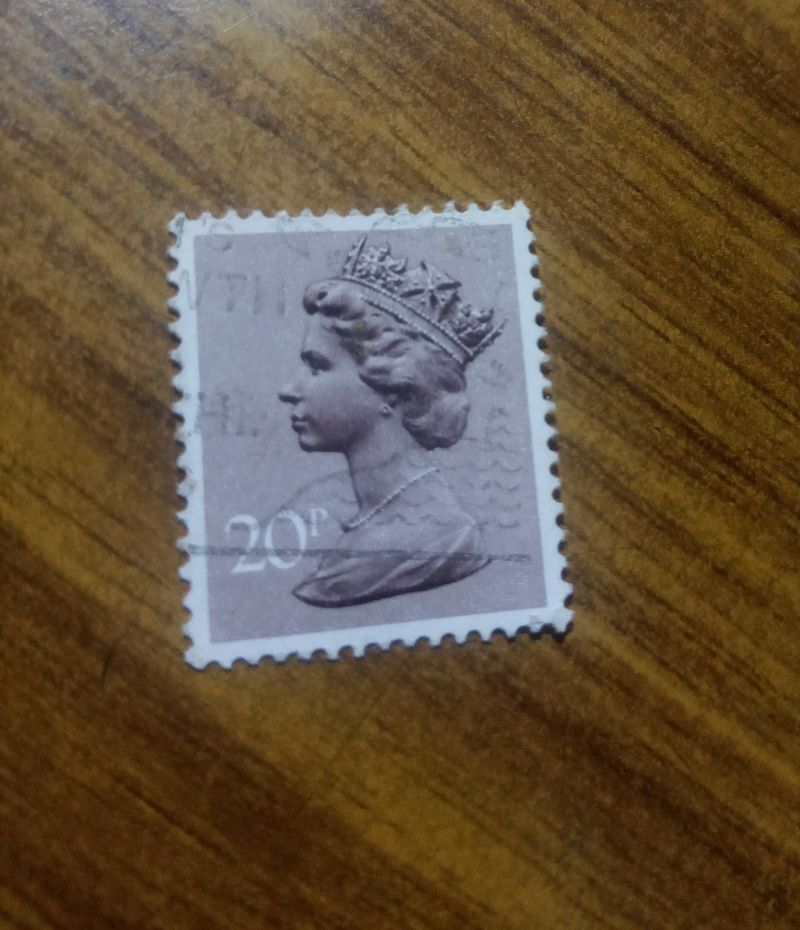 Postage stamp great britain queen