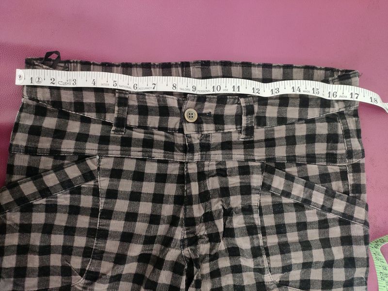 Check Pant.. 36-38 Size