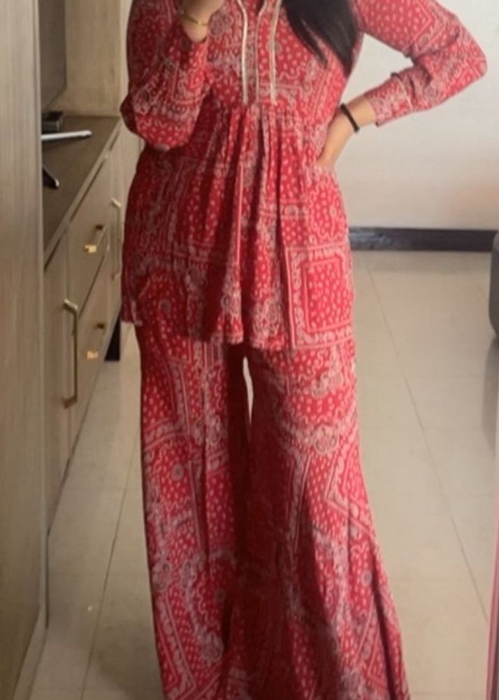 Stylish Red Bandana Print Kurta and Palazzo Set