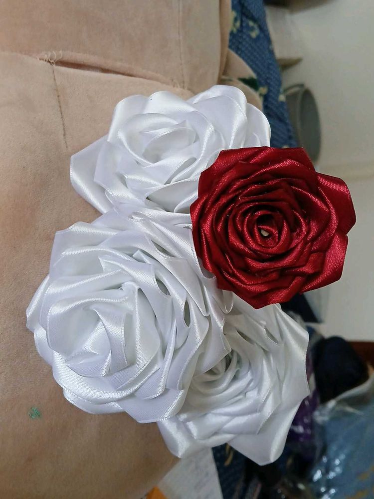 Satin Flower Bouquet |6 pieces |red Roses