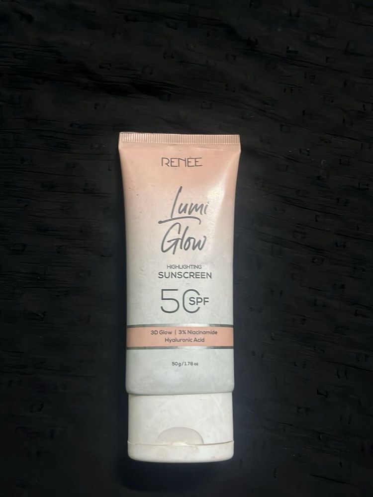RENEE Lumi Glow Highlighting Sunscreen SPF 50