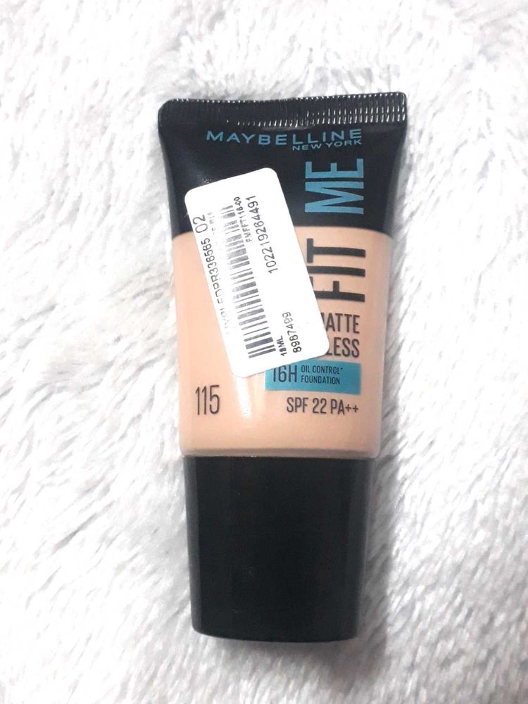 Maybelline New York Liquid Foundation, Matte &amp; Por