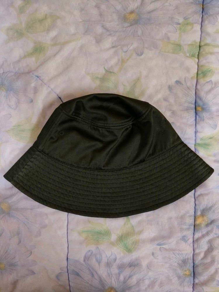H&amp;M Bucket Hat