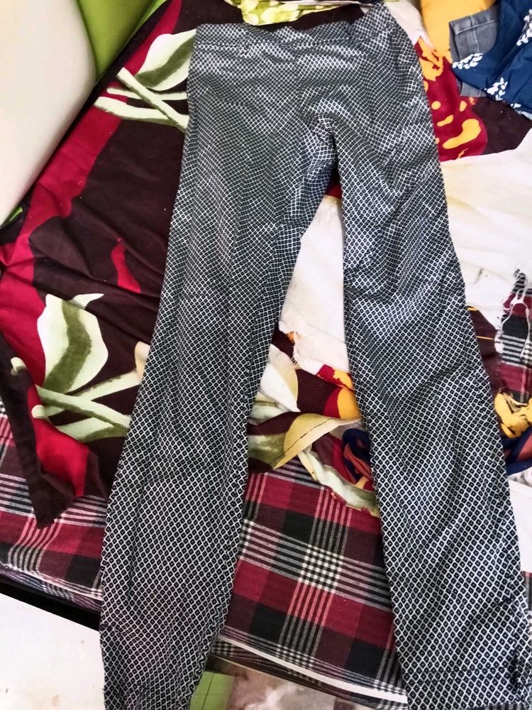 Patterned Casual Pants