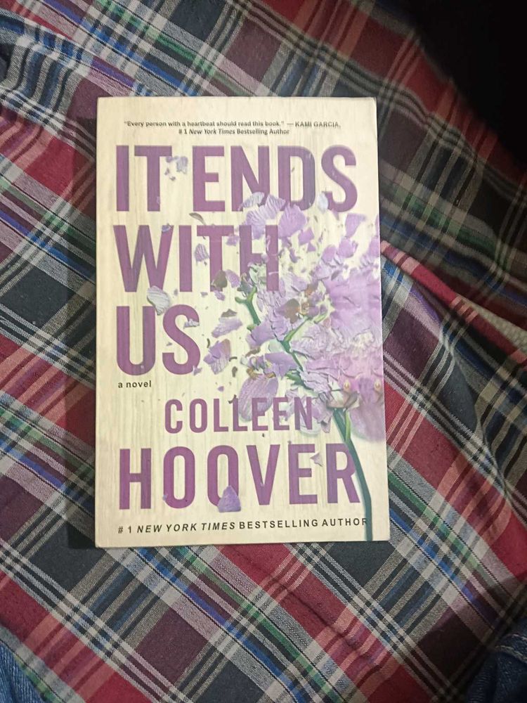 It Ends With Us by Colleen Hoover