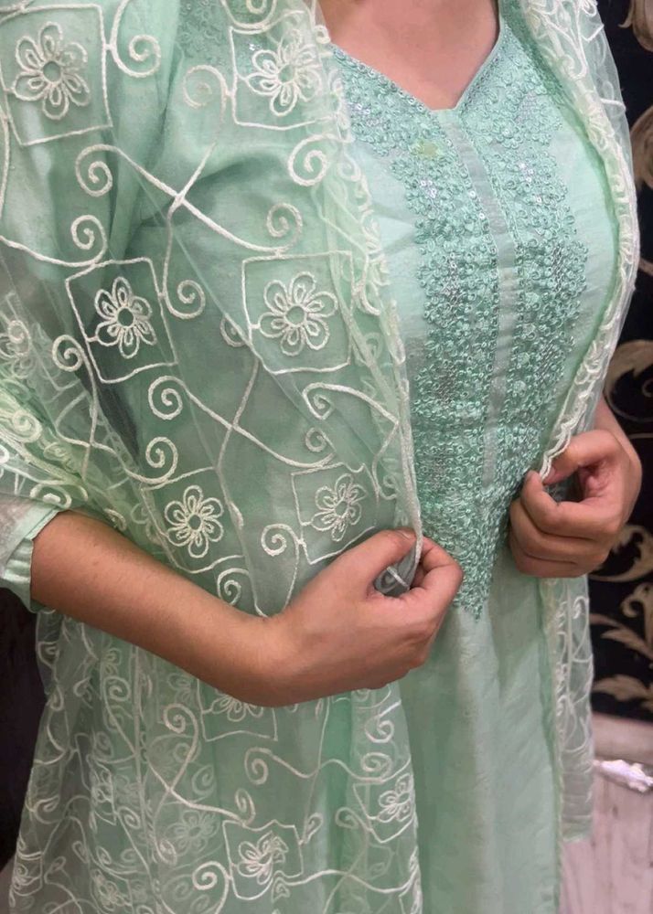Elegant Mint Green Embroidered Kurti Set