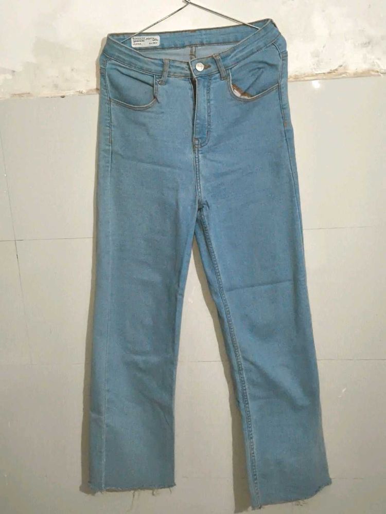Light Wash Wide Leg Jeans for women